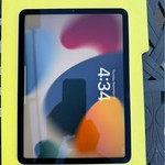Good Apple iPad Air (5th Gen) - Wi-Fi, 64 GB, Starlight, A2588