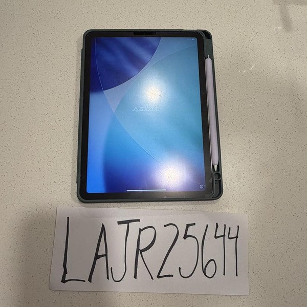 Apple iPad Air (5th Gen) - Wi-Fi, 64 GB, Gray, A2588
