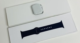 Good
													Apple Watch Series 9 41mm - Unlocked, Silver, A2982 - Cellular, Aluminum, photo 2 of 9
