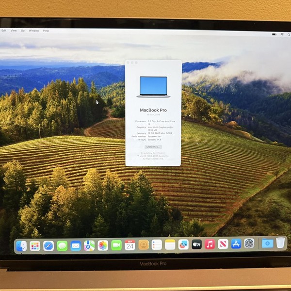 MacBook Pro 2019 - 16 inch - 1 TB, Silver, 16 GB, Intel Core i9