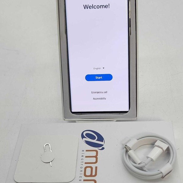 Samsung Galaxy S22 Ultra - Unlocked, 128 GB, White, 8 GB, SM-S908U1