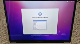 Good
													MacBook Pro 2020 - 13" - I5, Gray, 1 TB, 16 GB, photo 3 of 10