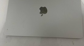 Good
													MacBook Air 2024 (M3) - 15" - Apple M3, Silver, 512 GB, 16 GB, 10-core GPU, photo 3 of 12