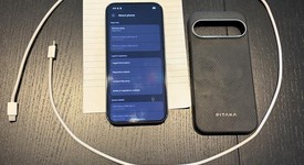 Good
													Google Pixel 9 Pro - AT&T, Obsidian, 128 GB, 16 GB, GR83Y, photo 3 of 9