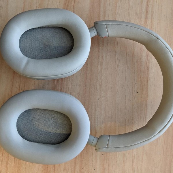 Sony WH-1000XM5 - Silver