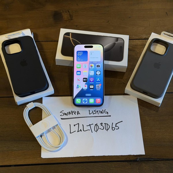 Apple iPhone 16 Pro - Unlocked, 256 GB, Natural, A3083