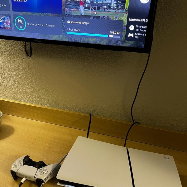 PlayStation 5 Slim Digital Edition (2023) - 1 TB, White