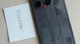 Fair
													Nothing Phone (3) - Unlocked, Black, 512 GB, 16 GB, photo 2 of 9