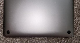 Good
													MacBook Pro 2017 (No Touch Bar) - 13" - I5, Gray, 128 GB, 8 GB, photo 4 of 10