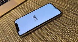 Mint
													Apple iPhone X - Unlocked, Silver, 64 GB, A1865, photo 3 of 7