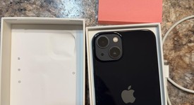 Mint
													Apple iPhone 13 - Unlocked, Midnight, 128 GB, A2482, photo 2 of 12