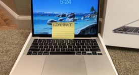 Mint
													MacBook Pro 2020 - 13" - I5, Silver, 1 TB, 16 GB, photo 1 of 9