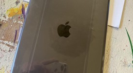 Mint
													Apple iPad 8th Gen - Wi-Fi, Gray, 32 GB, A2270, photo 3 of 6