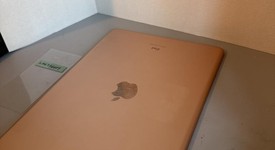 Fair
													Apple iPad 8th Gen - Wi-Fi, Gold, 128 GB, A2270, photo 5 of 5