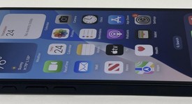 Mint
													Apple iPhone 16e - US Cellular, Black, 128 GB, A3212, photo 5 of 7