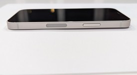Mint
													Apple iPhone 12 Mini - Unlocked, White, 64 GB, A2176, photo 3 of 7