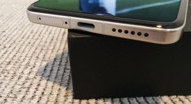 Mint
													Vivo X200 Pro - Unlocked Non-US, Titanium, 512 GB, 16 GB, photo 4 of 8