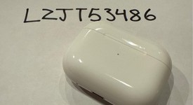 Used
													Apple AirPods Pro 2nd Gen - Lightning, photo 1 of 12