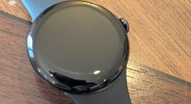 Good
													Google Pixel Watch 2 - Unlocked, Black, LTE, photo 3 of 4