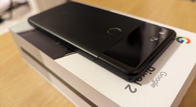 Fair
													Google Pixel 2 - Unlocked, Black, 64 GB, Google Edition, photo 4 of 7