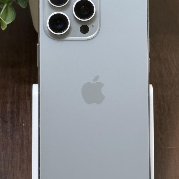 Apple iPhone 16 Pro Max - Unlocked, 256 GB, Natural, A3084