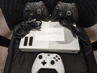 Xbox One S (2016)