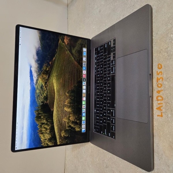 MacBook Pro 2019 - 16 inch - 1 TB, Gray, 16 GB, Intel Core i9