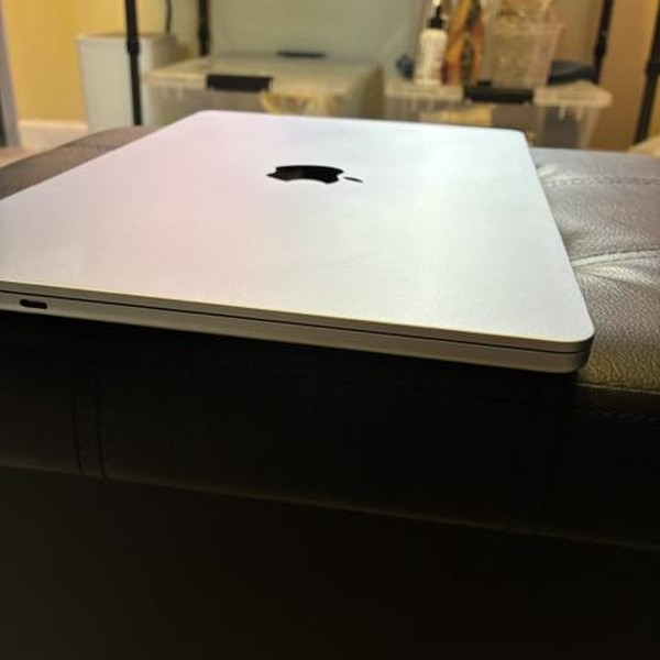 MacBook Air 2025 (M4) - 13 inch - 256 GB, Silver, 16 GB, Apple M4