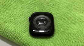 Mint
													Apple Watch Series 10 46mm - Unlocked, Black, A3003 - Cellular, Aluminum, photo 4 of 5