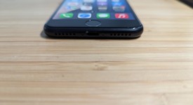 Good
													Apple iPhone SE 3rd Gen 2022 - Unlocked, Midnight, 64 GB, A2595, photo 3 of 14