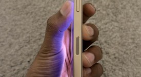 Mint
													Apple iPhone 16 Pro - Unlocked, Desert, 128 GB, A3083, photo 4 of 9