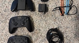 Mint
													Nintendo Switch 2 - Red & Blue, Standard, photo 3 of 11