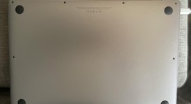 Good
													MacBook Air 2019 - 13" - I5, Gray, 1 TB, 16 GB, photo 3 of 5