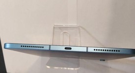 Good
													Apple iPad 10th Gen - Unlocked, Blue, 64 GB, A2757, photo 2 of 4