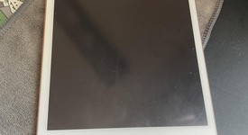 Good
													Apple iPad Mini 5th Gen - Unlocked, Gold, 256 GB, photo 1 of 8
