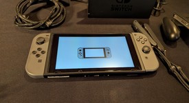 Good
													Nintendo Switch - Grey, 32 GB, photo 2 of 12