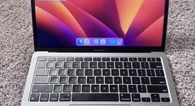 Fair
													MacBook Air 2020 - 13" - Apple M1, Gray, 128 GB, 8 GB, photo 1 of 10