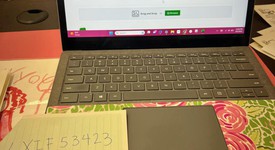 Good
													Microsoft Surface Laptop 3 - I5, Platinum, 128 GB, 8 GB, 13.5", photo 1 of 5