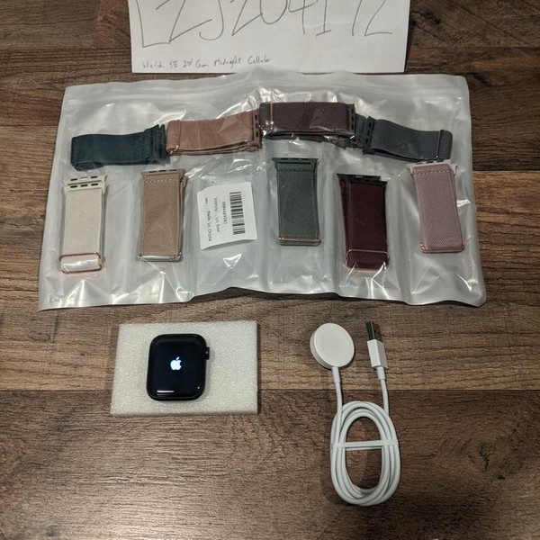 Apple Watch SE 2nd Gen 40mm - Unlocked, Midnight, A2726 - Cellular, Aluminum