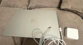 Good
													MacBook Air 2025 (M4) - 13" - Apple M4, Silver, 1 TB, 24 GB, photo 2 of 12