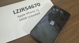 Fair
													Apple iPhone 11 - Unlocked, Black, 64 GB, A2111, photo 3 of 6