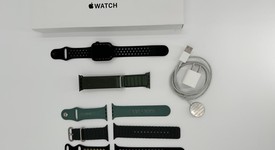 Mint
													Apple Watch SE 2nd Gen 44mm - Midnight, A2723 - GPS, Aluminum, photo 4 of 13