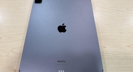 Good
													Apple iPad Pro 12.9" 6th Gen 2022 - Unlocked, Gray, 256 GB, photo 3 of 7