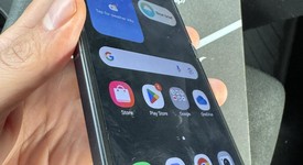 Good
													Samsung Galaxy Z Flip7 - Unlocked, Jet Black, 256 GB, 12 GB, SM-F766U1, photo 5 of 8