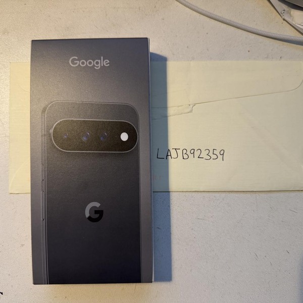 Google Pixel 11 Pro XL - Unlocked, 256 GB, Obsidian, 12 GB, GBC0H