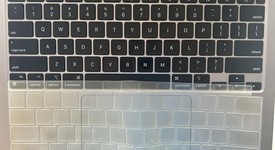 Good
													MacBook Air 2020 - 13" - Apple M1, Gray, 512 GB, 8 GB, photo 3 of 18