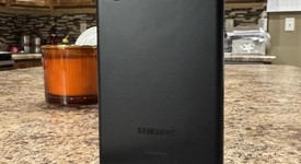 Mint
													Samsung Galaxy S22 Ultra - Unlocked Non-US, Black, 128 GB, 8 GB, SM-S908W, photo 5 of 10