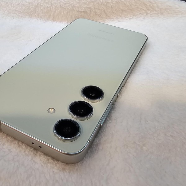 Samsung Galaxy S24 - Unlocked, 128 GB, Green, 8 GB, SM-S921U1