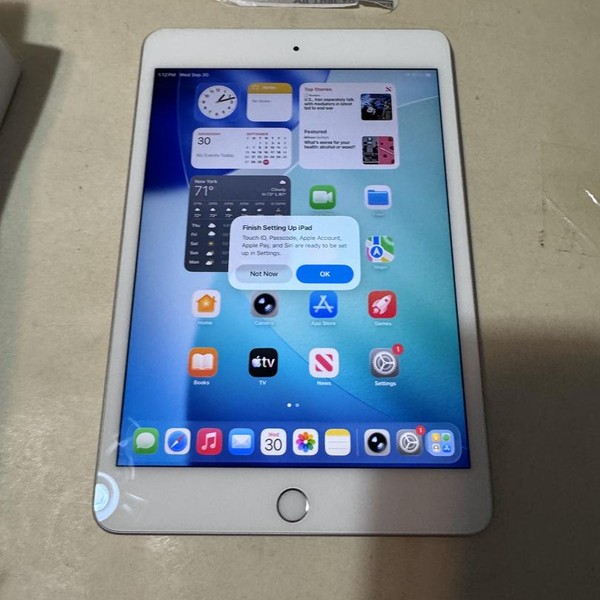 Apple iPad Mini (5th Gen) - Wi-Fi, 64 GB, Silver