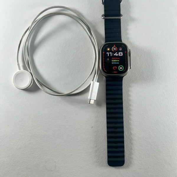 Apple Watch Ultra 49mm - Unlocked, Titanium, A2622